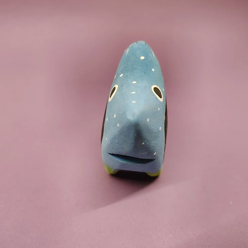 Hand Carved Wood Tropical Fish Cayman Island Travel Souvenir Blue 3